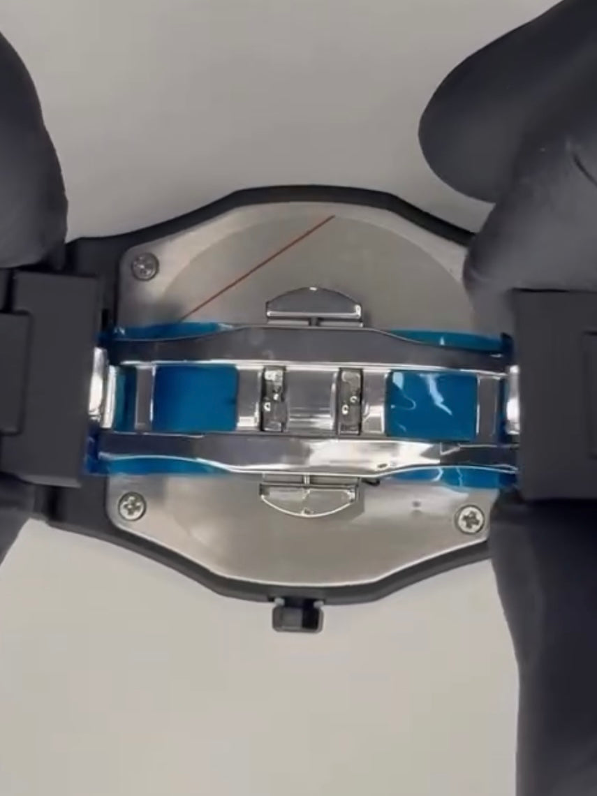 Arabic Aura Watch – The Ultimate Black Aesthetic